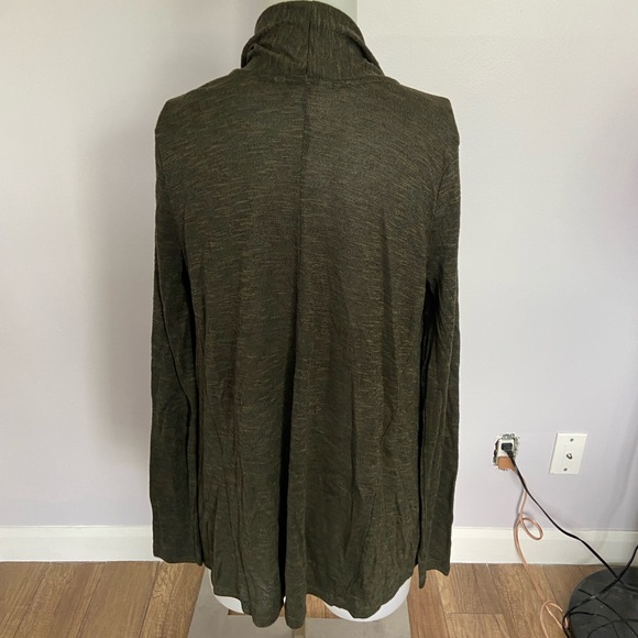 Superb vest with puffed front 🍀 - Picture 3 of 4